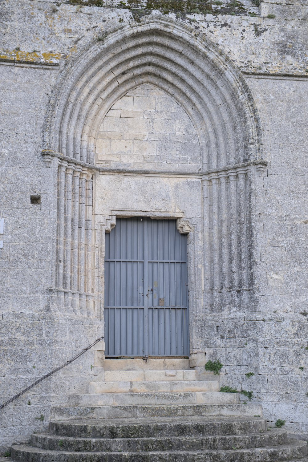 Eglise abbatiale - Portail