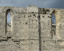 Fenètres  de la façade sud de l'abbatiale